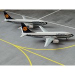 Miniature Model Lufthansa B737-300 D-ABXD 1:400
