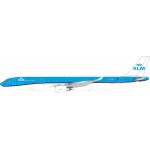 Inflight 200 KLM - Royal Dutch Airlines Airbus A330-300 PH-AKE 1:200